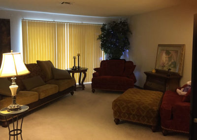 Living area at Forest Ridge Apartments